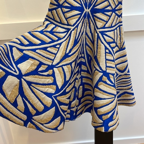 GIG Body-con style blue gold tan patterned flare dress Small - fits like XS - Picture 3 of 8